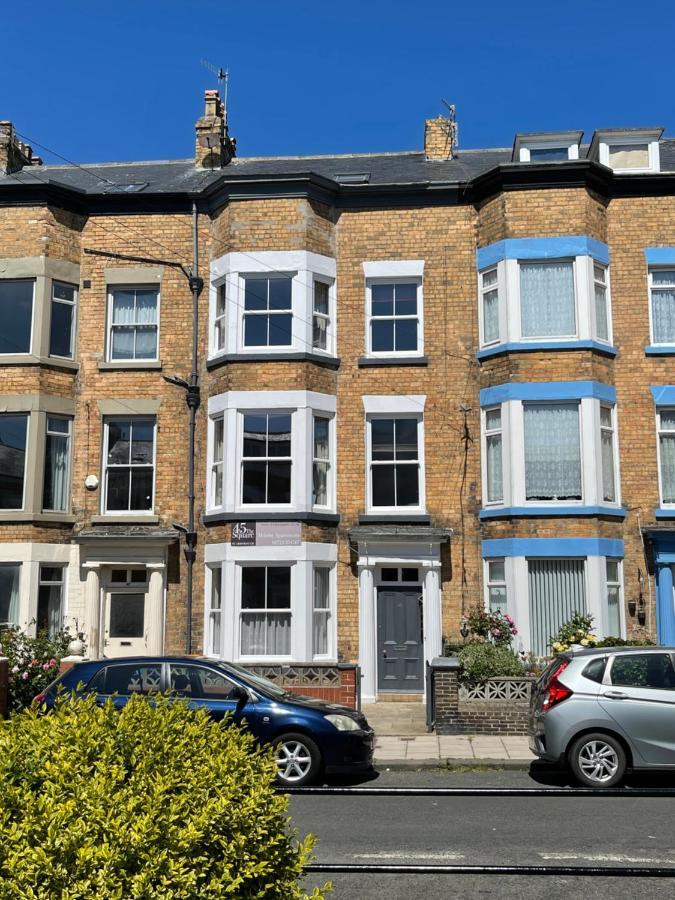 45 The Square Holiday Apartments Scarborough Exterior foto