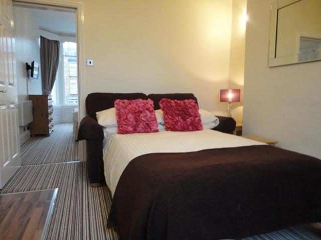 45 The Square Holiday Apartments Scarborough Habitación foto